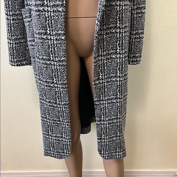 Sugar Rain- Women's Black and White Plaid Coat - Picture 3 of 9